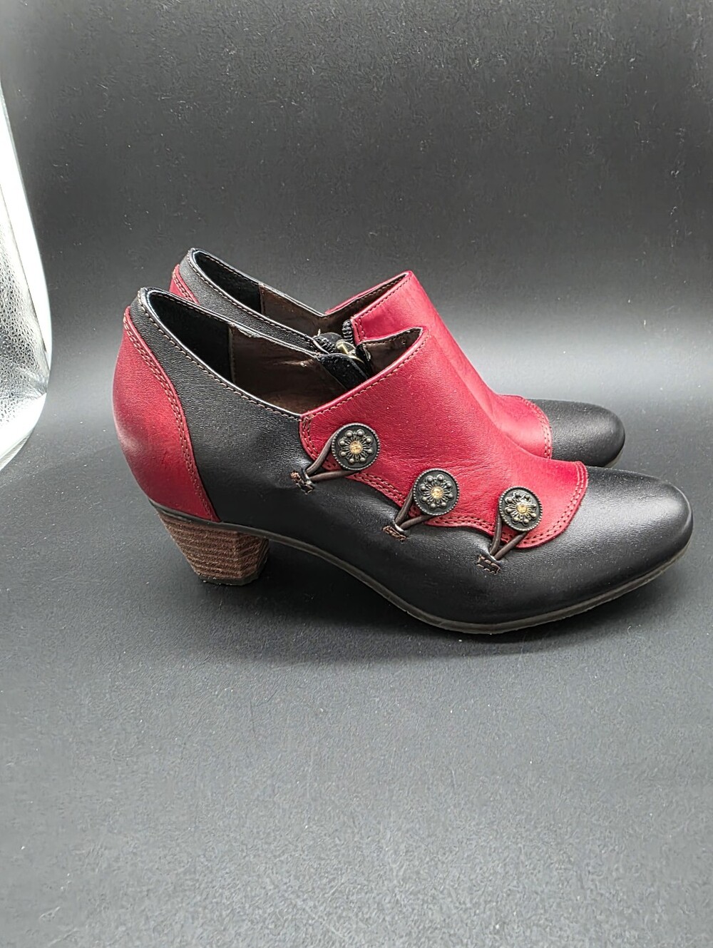 L'Artiste by Spring Step "Greentea" Leather Dress Booties 38/ 7.5
